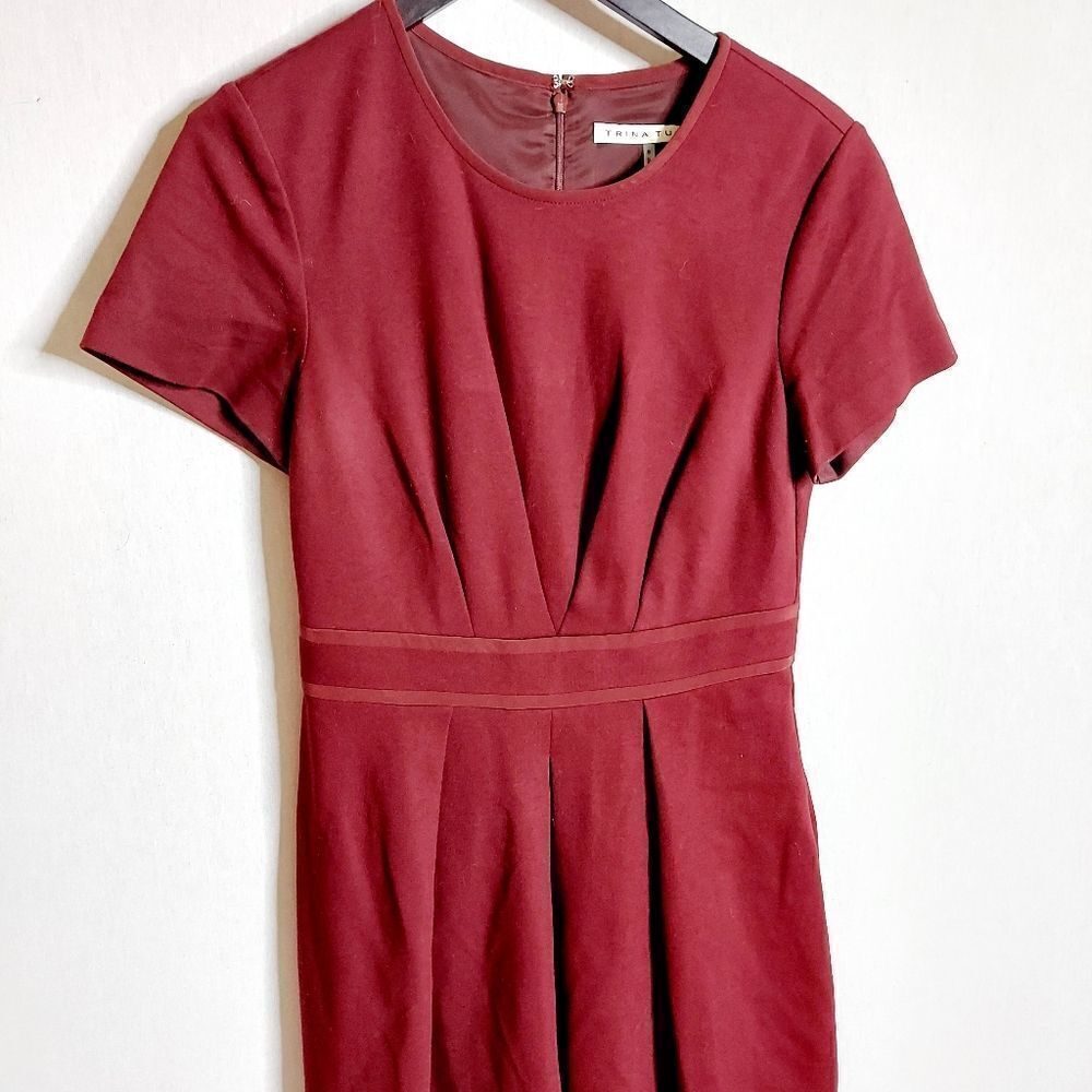‎Trina Turk Burgundy dress